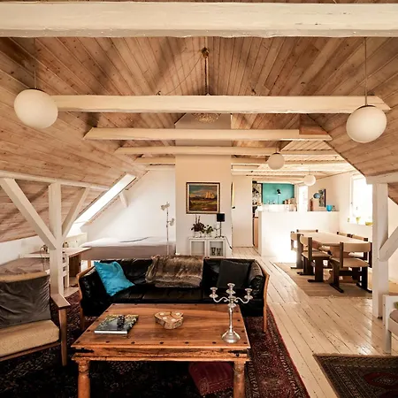 Hostel Agger Vandrerhjem אכסניה *