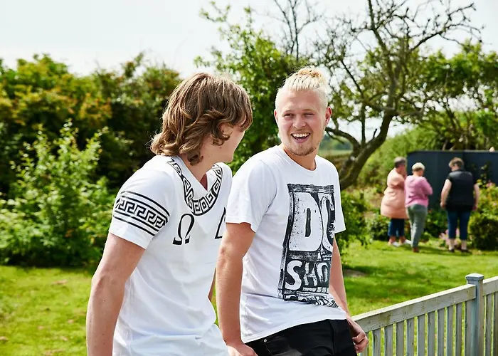 אכסניה Hostel Agger Vandrerhjem *