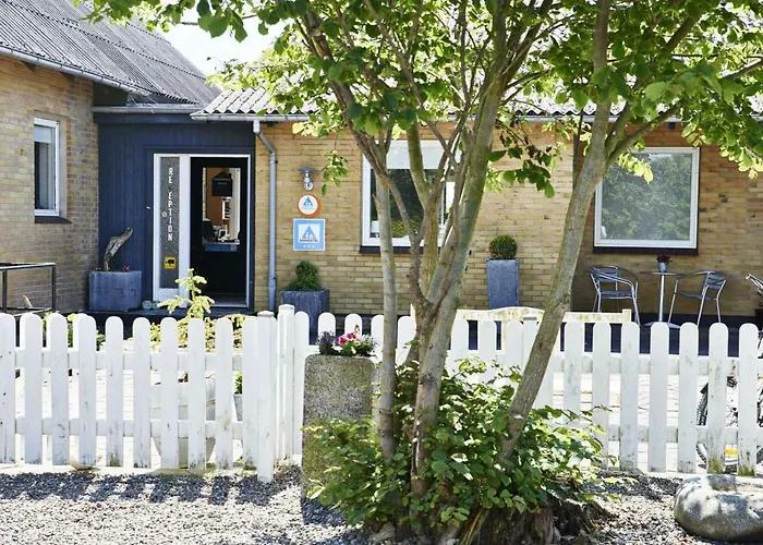 Hostel Agger Vandrerhjem Hostal *